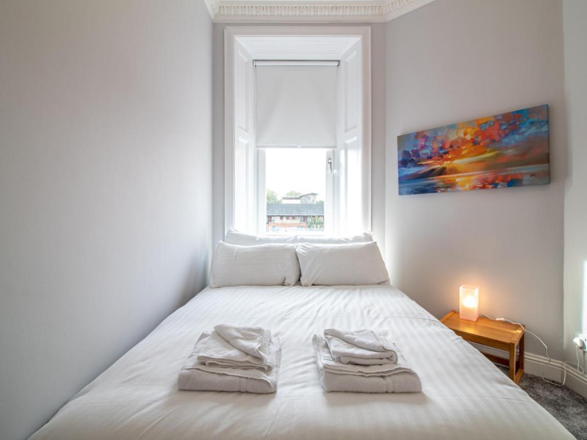 Modern 1Br Apartment In Heart Of West End Glasgow Exterior photo